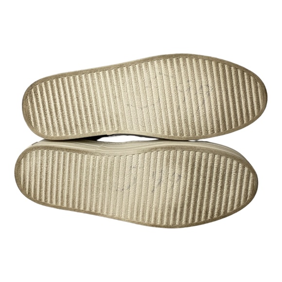 Gabriella Michel Embroidered Rose Slipon Sneaker in Sand, Size 37 - US 6… - Picture 4 of 10